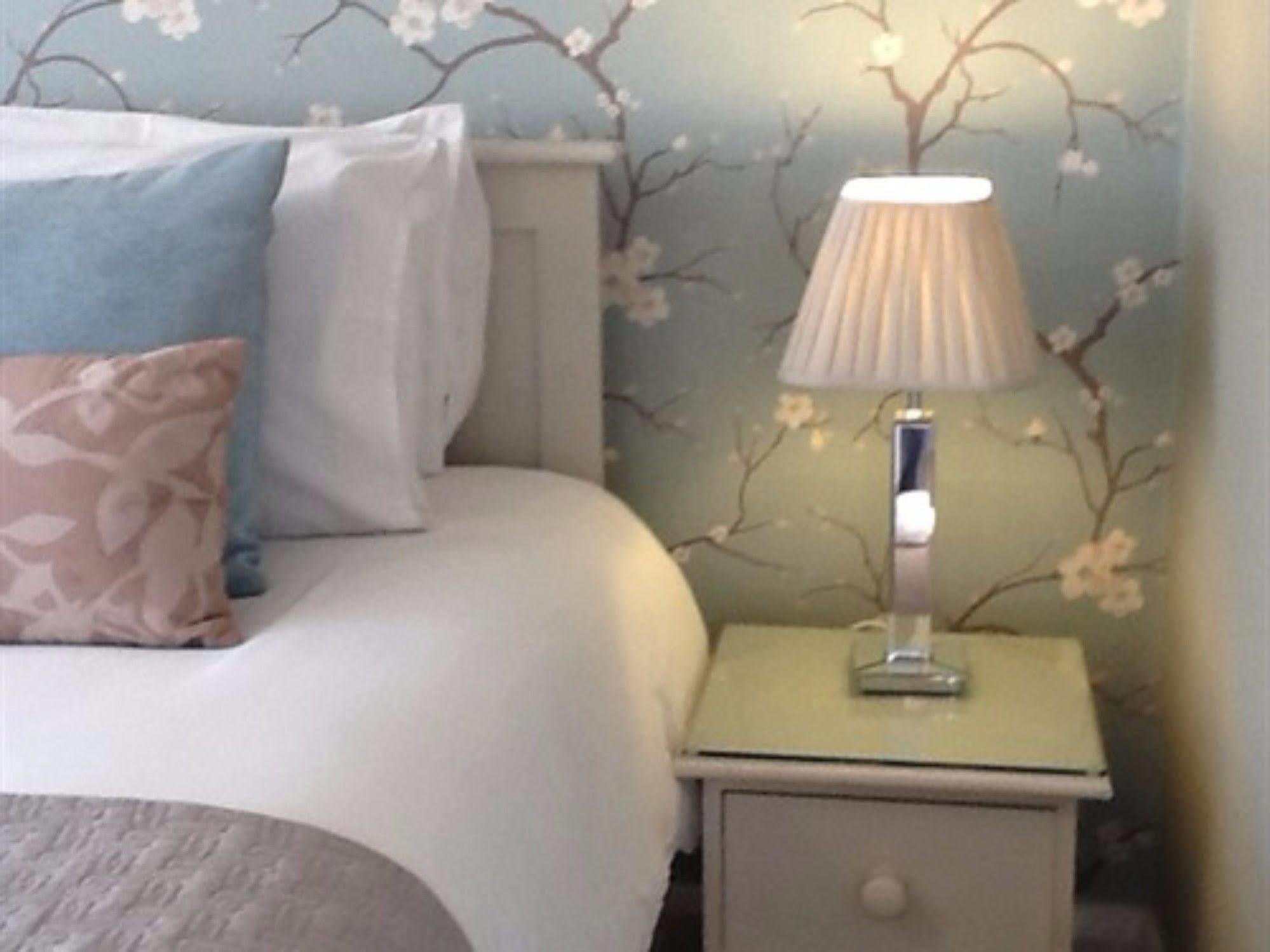 Hunters Moon Guest House Stratford-upon-Avon Exteriör bild
